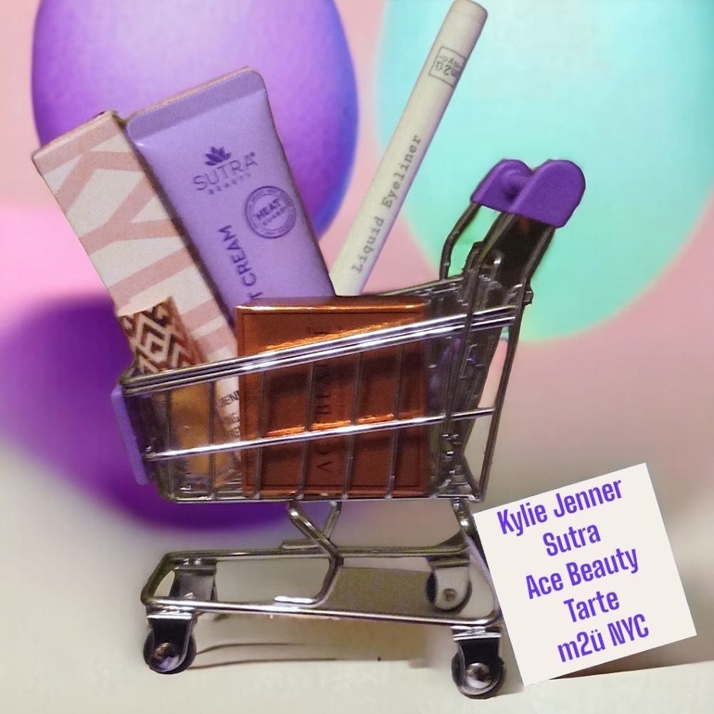 Adorable Mini Easter Cosmetic Shopping Carts filled with Goodies!